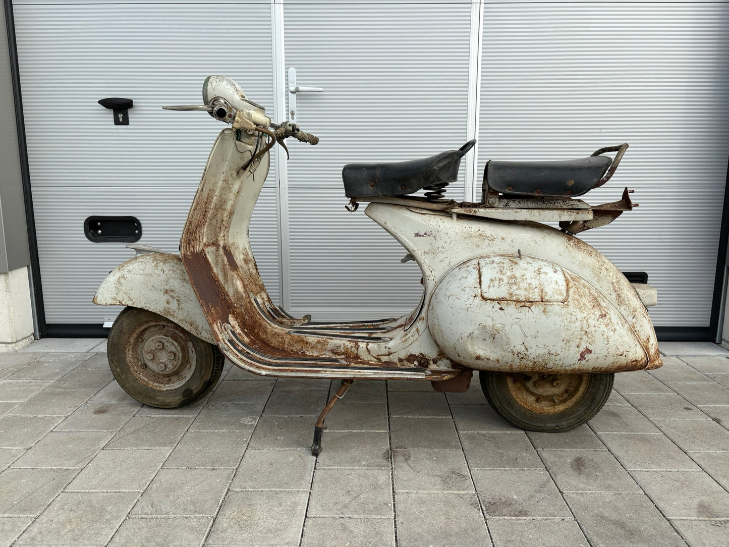 Piaggio Vespa VL2 Struzzo Bj. 1955