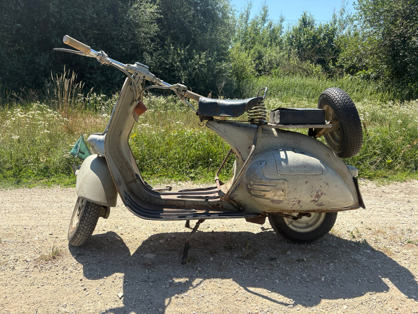 Vespa VM Faro Basso Bj. 1954 OLack