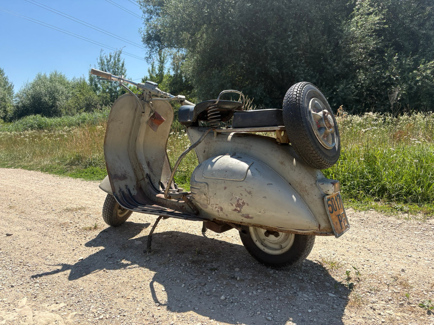 Vespa VM Faro Basso Bj. 1954 OLack