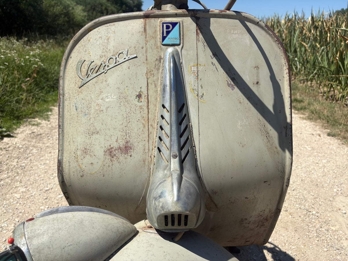 Vespa VM Faro Basso Bj. 1954 OLack