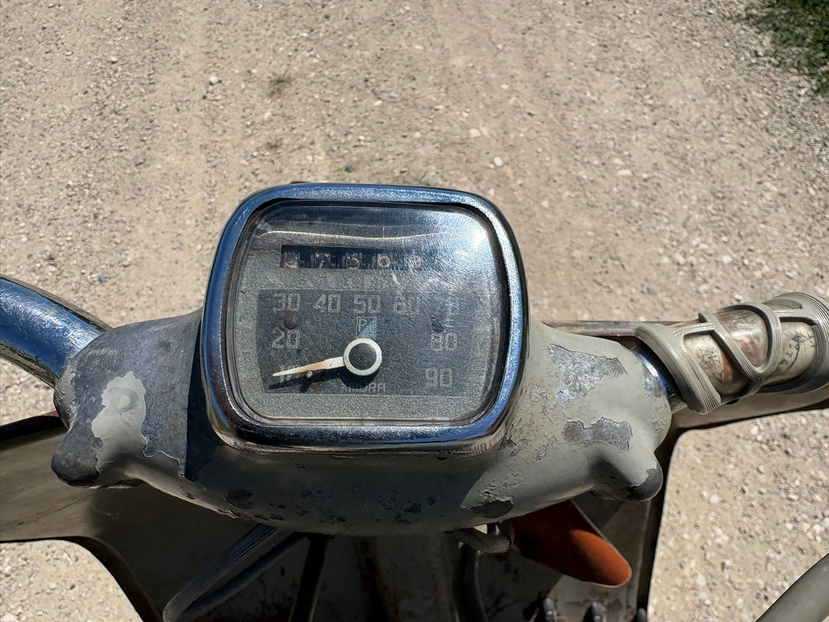 Vespa VM Faro Basso Bj. 1954 OLack
