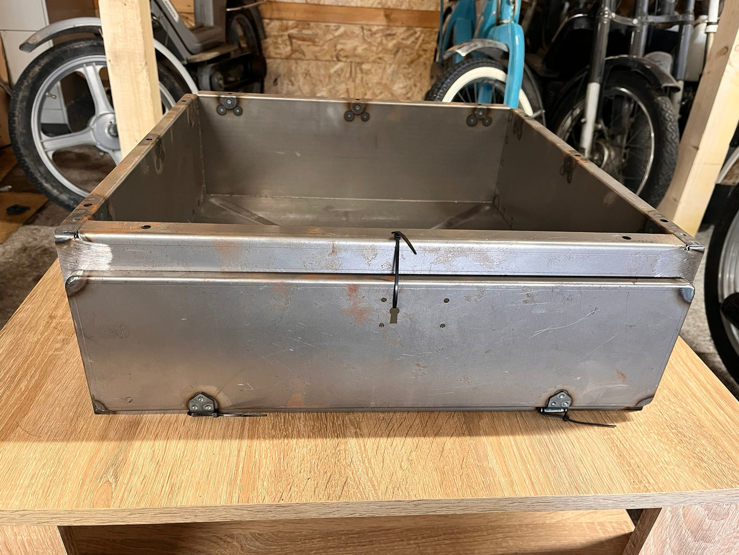 Reserveradkasten für Piaggio Ape AC