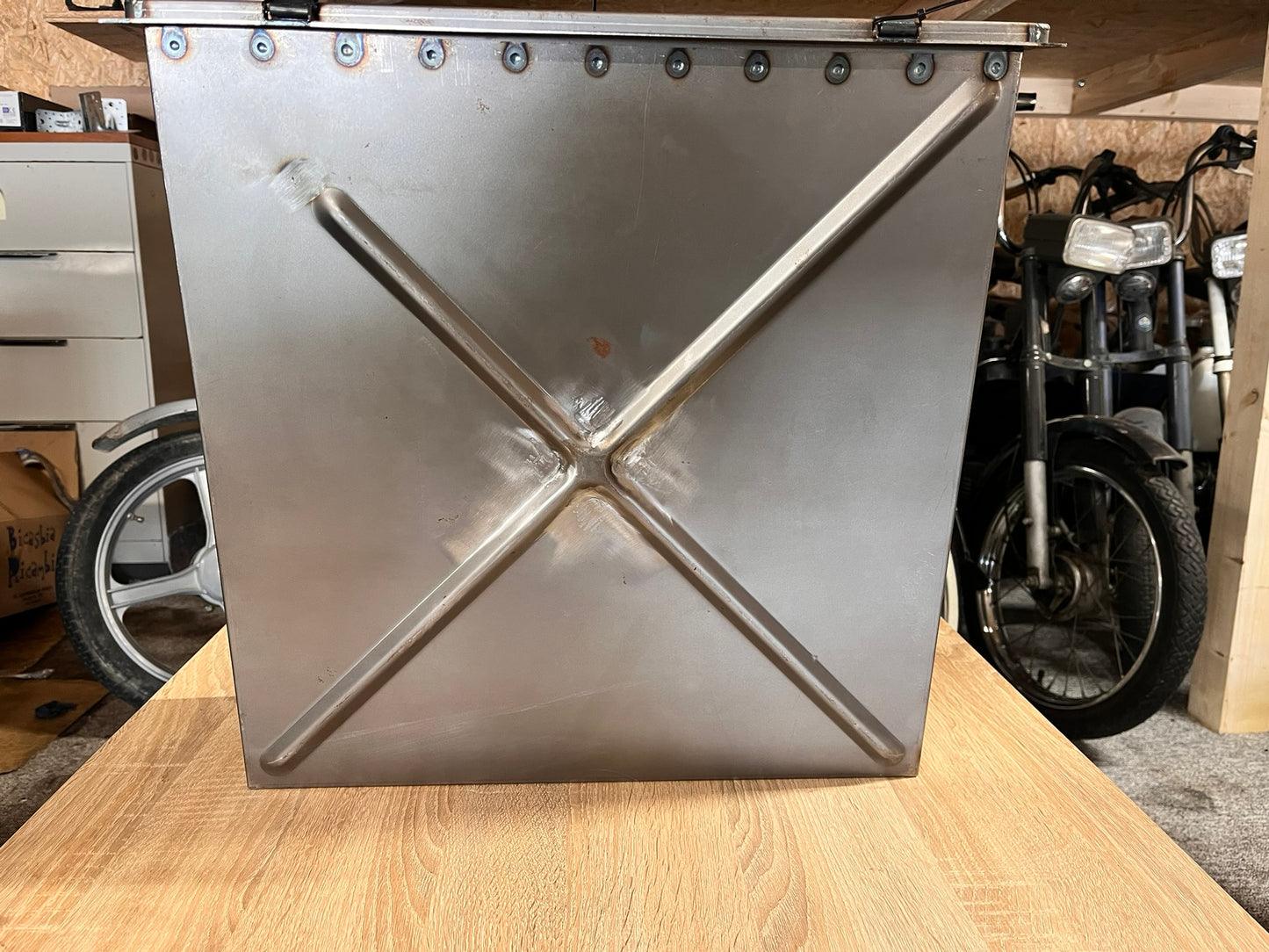 Reserveradkasten für Piaggio Ape AC