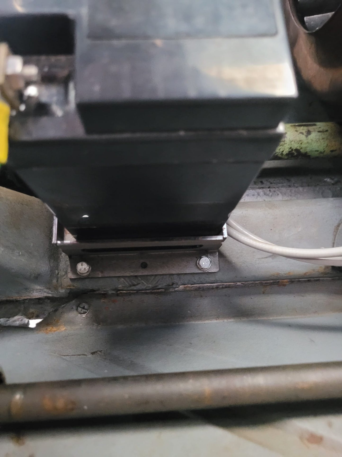 Batteriehalter für Piaggio Ape AD 6V